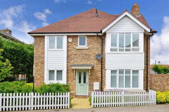 3 Bedroom Semi-Detac...